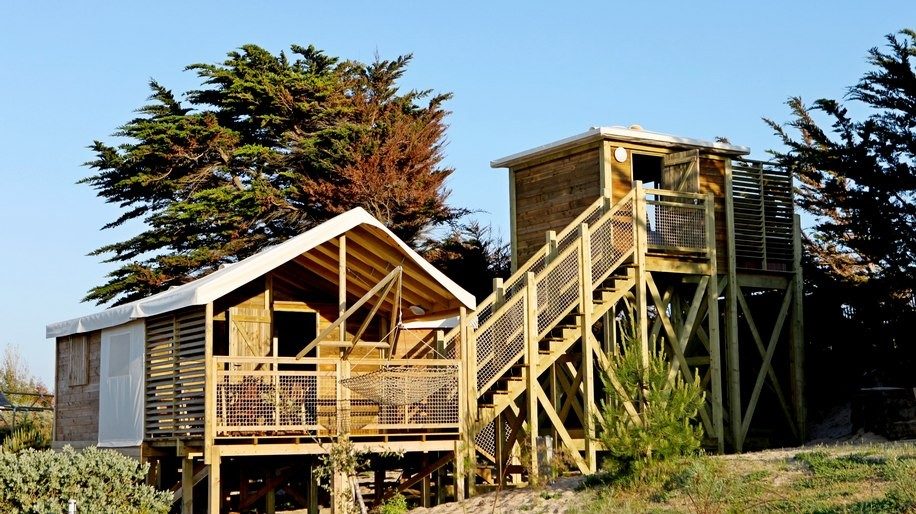 Teilweise prunkvolle Lodges