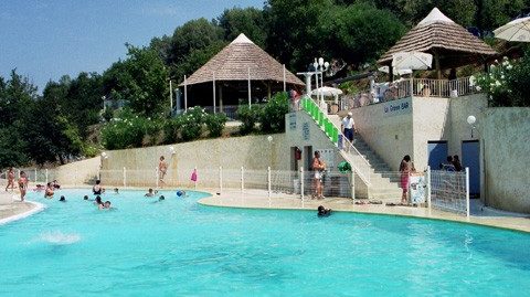 La piscine du camping