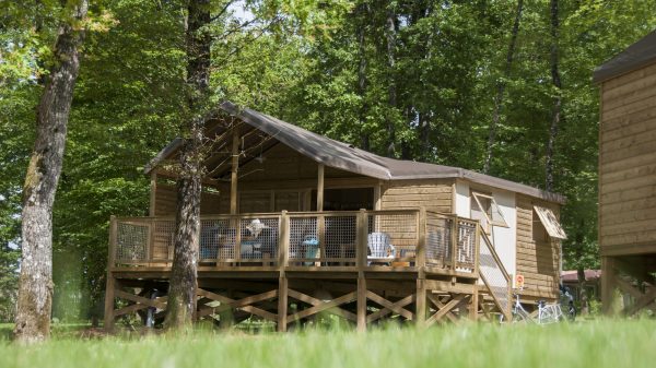Logez dans une tente Glamping au coeur de la nature
