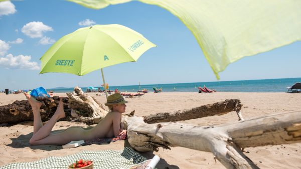 Genießen Sie einen FKK-Strand während Ihres Campingurlaubs