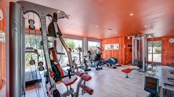 Des salles de sport très bien équipées