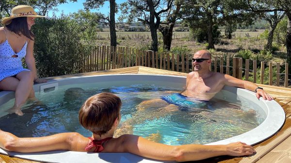 Un moment de partage ou de relaxation entre amis, ou en famille