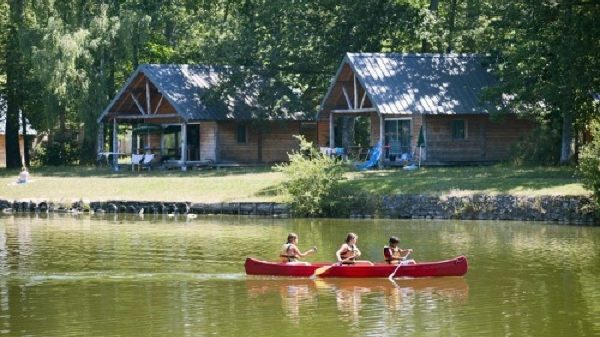 Camping Village Huttopia Lac de Rillé