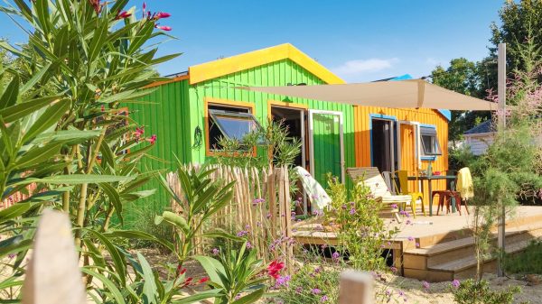  Kleurrijke accommodatie, geïnspireerd op de beroemde oesterhutten van Oléron