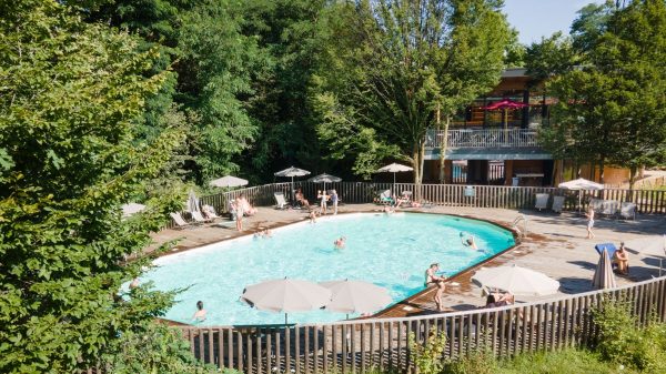 La piscine du camping : un autre mode de baignade !