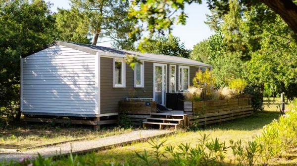 What is the size and what facilities are available in your rental?