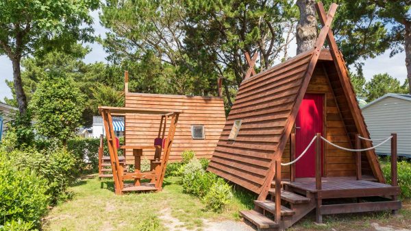 De cabadienne, een bijzondere houten hut