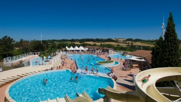 Camping Le Lac des 3 Vallées à Lectoure