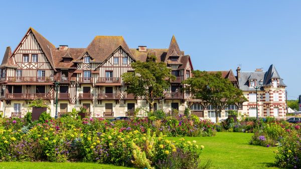 Vue sur le magnifique Jardin du Casino 
