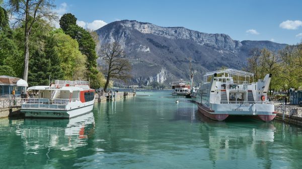 Istock, Lac d'Annecy