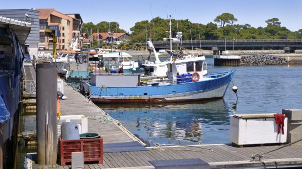 Vue sur le port de Capbreton