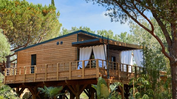 Écolodge avec climatisation réversible