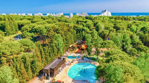 Un camping à la Grande-Motte, à 15km de Palavas