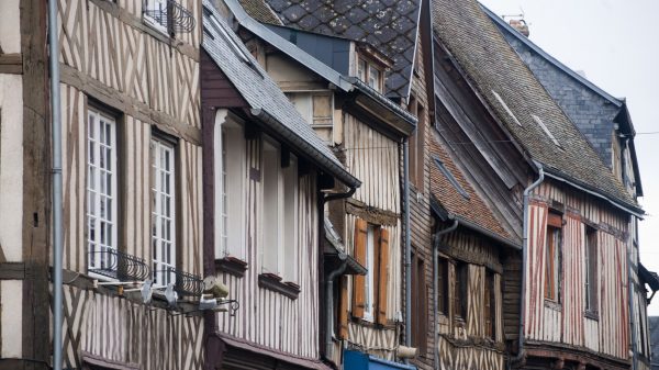 Vakwerkhuizen in Bernay